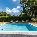 Apartmán La Maison Des Voyages Saint-Aubin-de-Branne