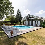 La Maison Des Voyages Apartmán Saint-Aubin-de-Branne