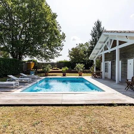 Lejlighed La Maison Des Voyages Saint-Aubin-de-Branne