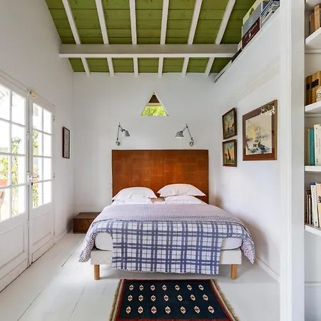 La Maison Des Voyages